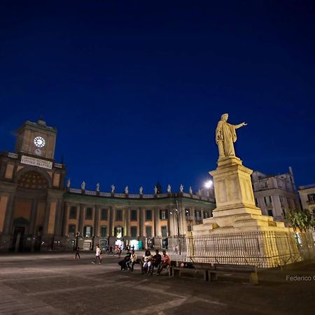 Casetta Soriano - Piazza Dante Naples Exterior photo